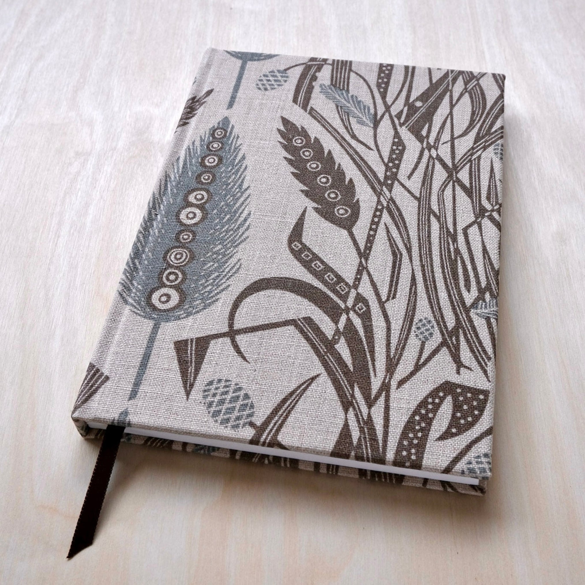 Angie_Lewin_Meadows_Edge_Charcoal_Grey_front_cover